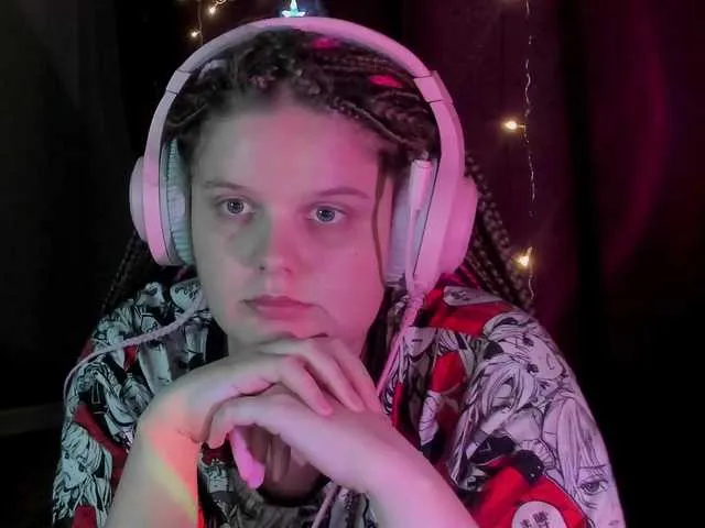 Live sex webcam photo for alicepussy #277221214