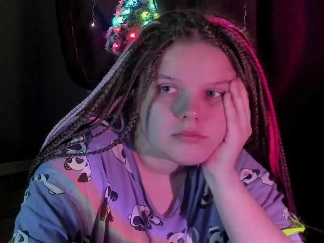 Live sex webcam photo for alicepussy #277226449