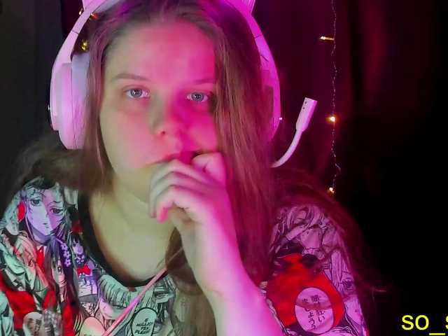 Live sex webcam photo for alicepussy #277499421