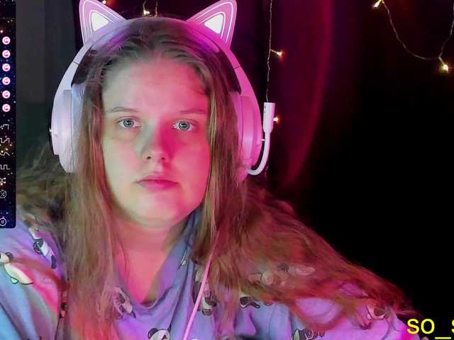 Live sex webcam photo for alicepussy #277579703