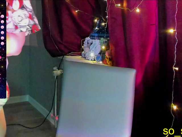 Live sex webcam photo for alicepussy #277821477