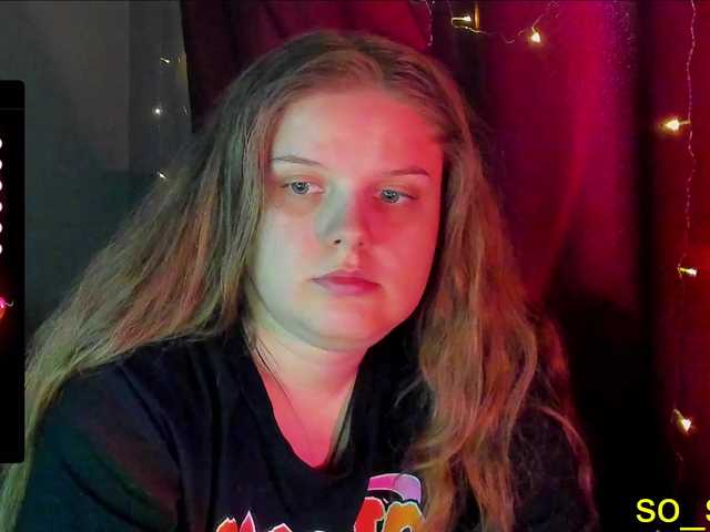 Live sex webcam photo for alicepussy #277855446