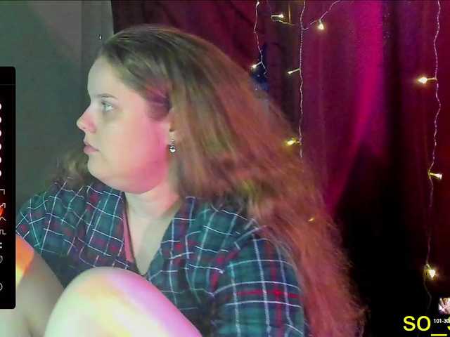 Live sex webcam photo for alicepussy #277879928