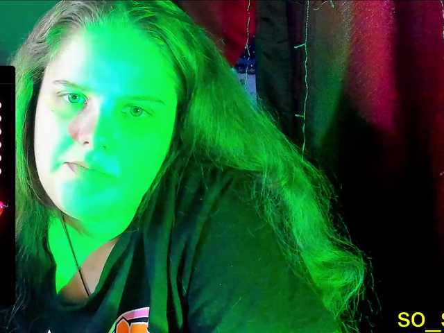 Live sex webcam photo for alicepussy #277965250