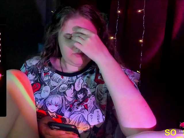 Live sex webcam photo for alicepussy #278040858