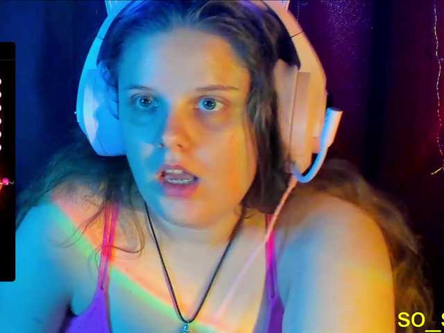 Live sex webcam photo for alicepussy #278054917