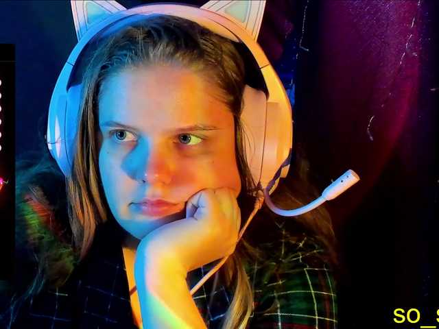 Live sex webcam photo for alicepussy #278284989