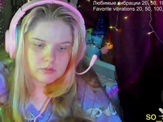 Live sex webcam photo for alicepussy #290270668