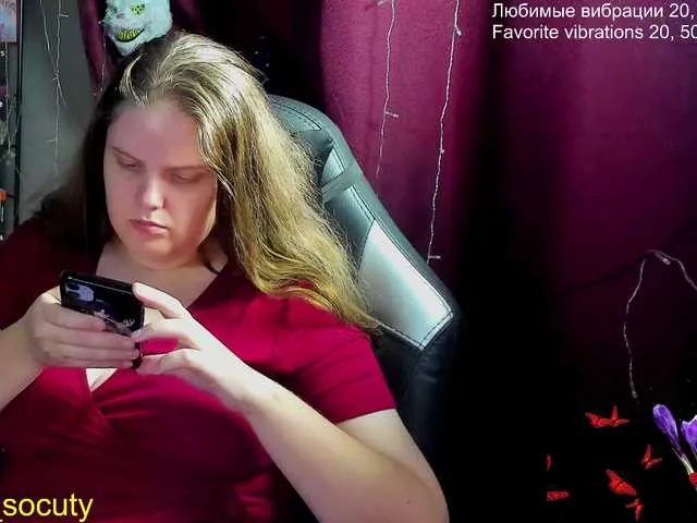 Live sex webcam photo for alicepussy #291405646