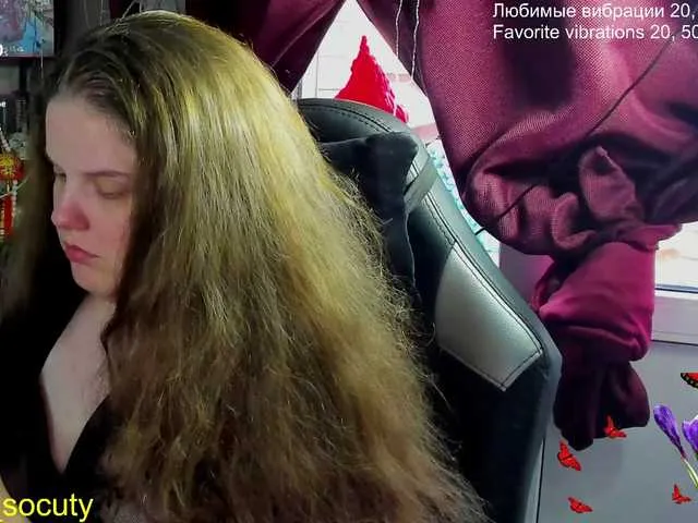 Live sex webcam photo for alicepussy #291473556