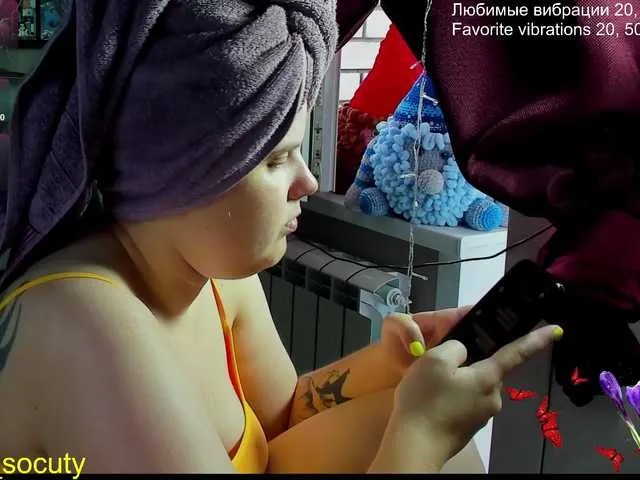 Live sex webcam photo for alicepussy #291495119