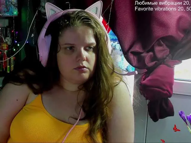 Live sex webcam photo for alicepussy #291526691