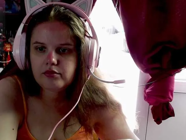 Live sex webcam photo for alicepussy #291614349