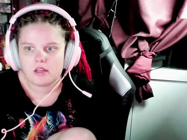 Live sex webcam photo for alicepussy #291659797