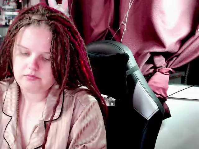 Live sex webcam photo for alicepussy #291684195