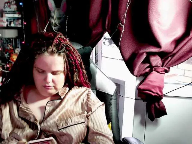 Live sex webcam photo for alicepussy #291685579