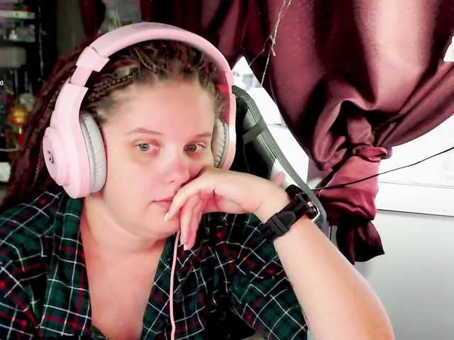 Live sex webcam photo for alicepussy #291700932