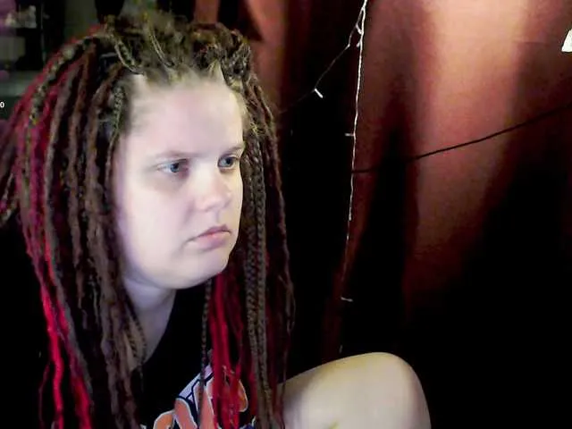 Live sex webcam photo for alicepussy #291761217