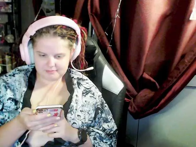 Live sex webcam photo for alicepussy #291769795