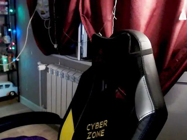 Live sex webcam photo for alicepussy #291786916