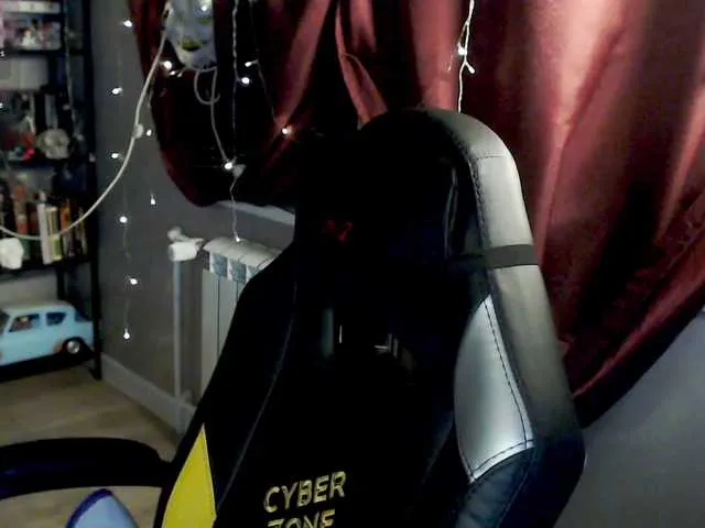 Live sex webcam photo for alicepussy #291809155