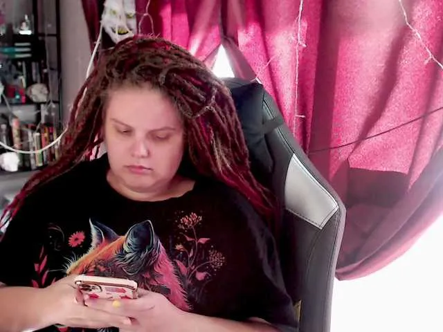 Live sex webcam photo for alicepussy #291829598