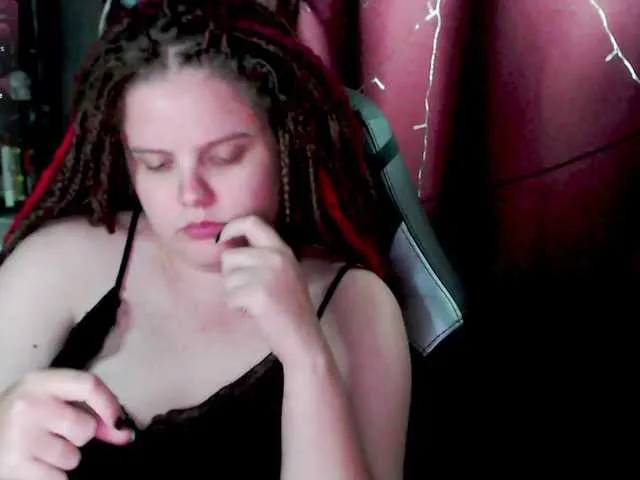 Live sex webcam photo for alicepussy #291852440