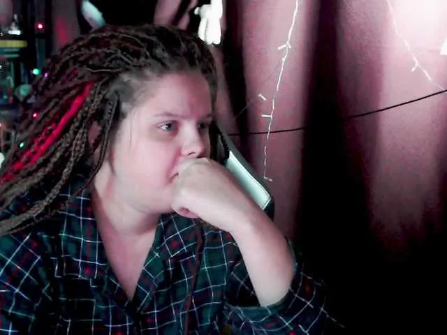 Live sex webcam photo for alicepussy #291911327