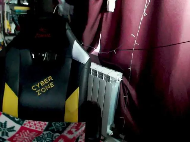 Live sex webcam photo for alicepussy #291994489