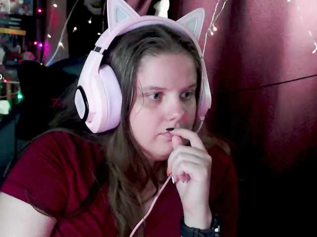 Live sex webcam photo for alicepussy #292073135