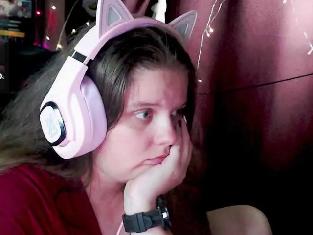 Live sex webcam photo for alicepussy #292074594