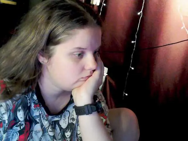 Live sex webcam photo for alicepussy #292208947