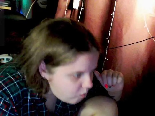 Live sex webcam photo for alicepussy #292225135