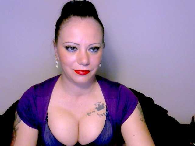 Live sex webcam photo for alicesensuel #273496158