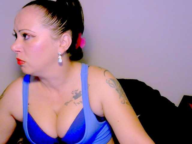 Live sex webcam photo for alicesensuel #273645576