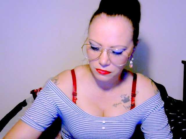 Live sex webcam photo for alicesensuel #273864045