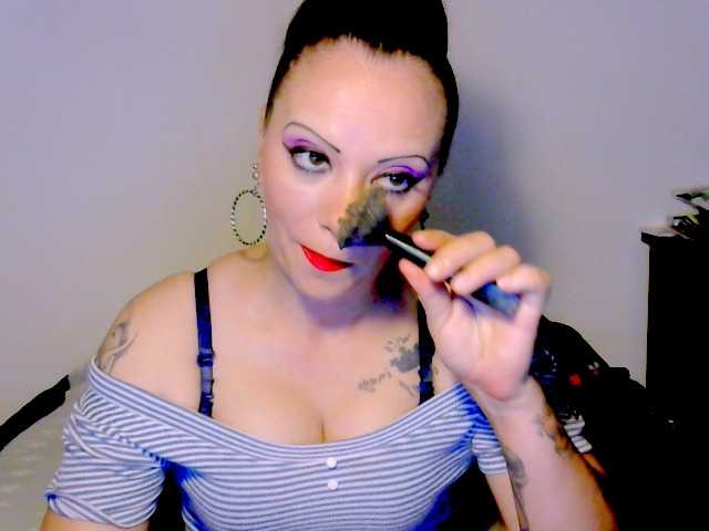 Live sex webcam photo for alicesensuel #273946367