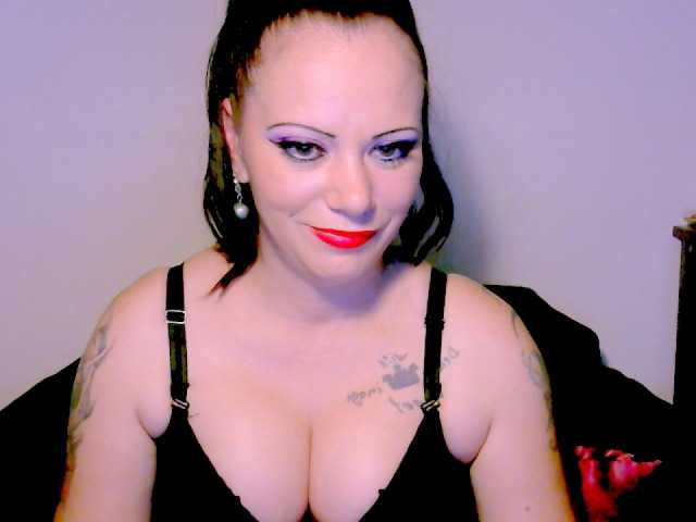 Live sex webcam photo for alicesensuel #274581018