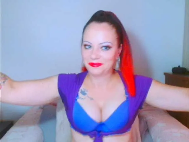Live sex webcam photo for alicesensuel #291777332