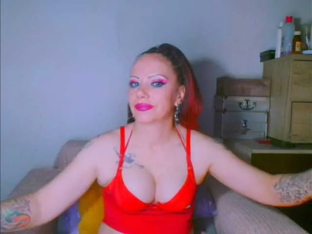 Live sex webcam photo for alicesensuel #293321126