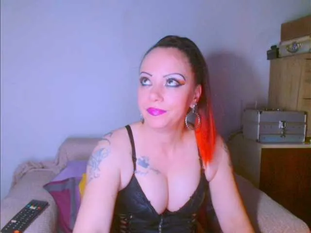 Live sex webcam photo for alicesensuel #293502526