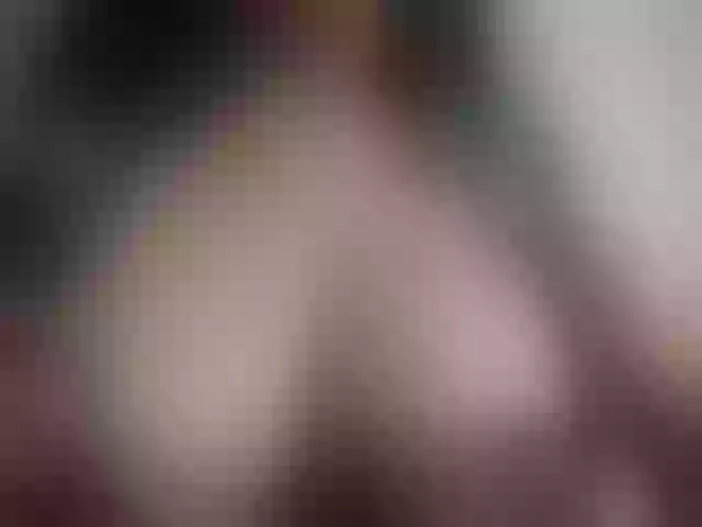 Live sex webcam photo for alicia-evanss #272795519
