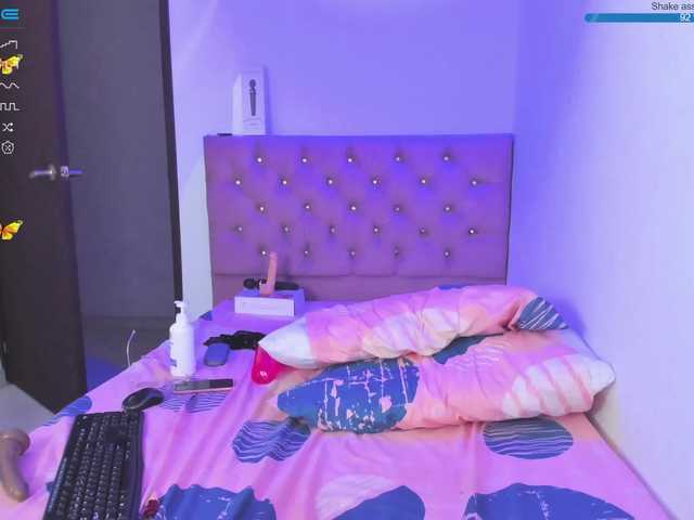 Live sex webcam photo for alicia9m #274347540