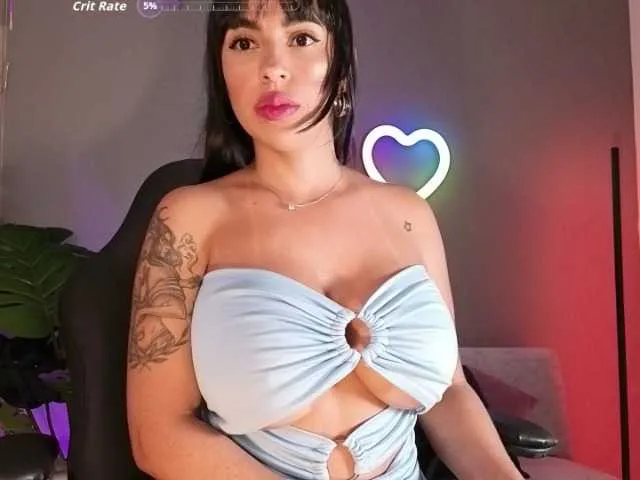 Live sex webcam photo for alina-cruz #292586941