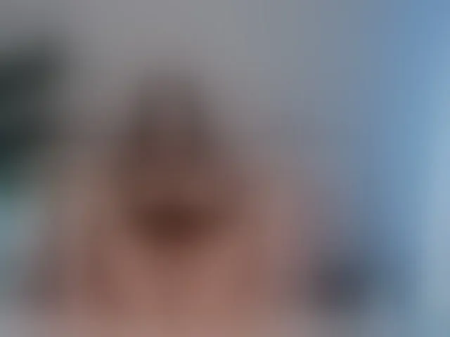 Live sex webcam photo for alina-cruz #293699363