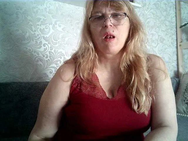 Live sex webcam photo for alina-malina6 #290607342