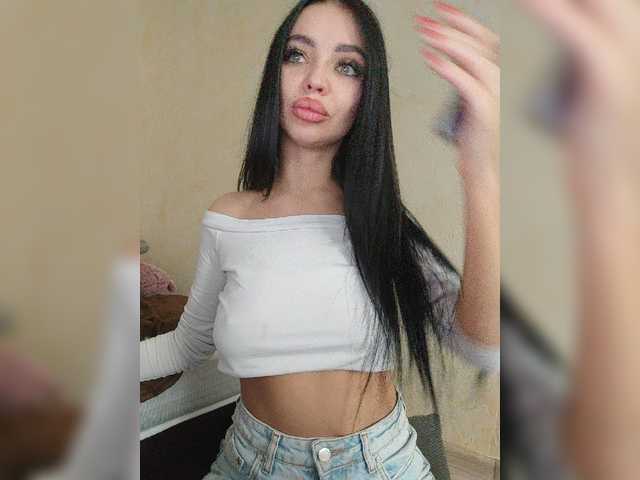 Live sex webcam photo for alinakukla787 #276891033