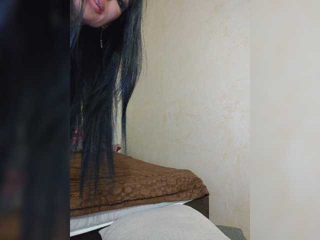 Live sex webcam photo for alinakukla787 #276966201