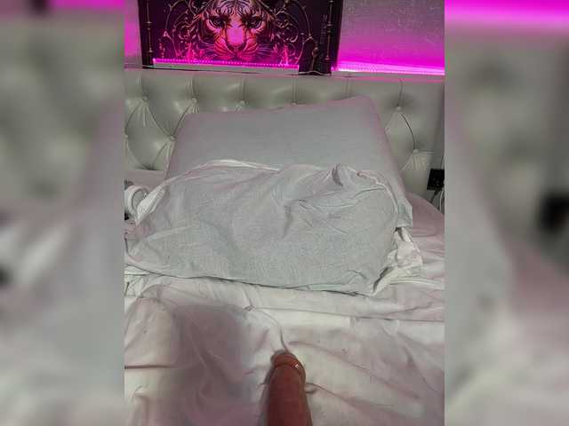 Live sex webcam photo for alinakukla787 #291569944