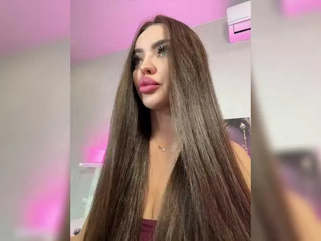 Live sex webcam photo for alinakukla787 #292270993